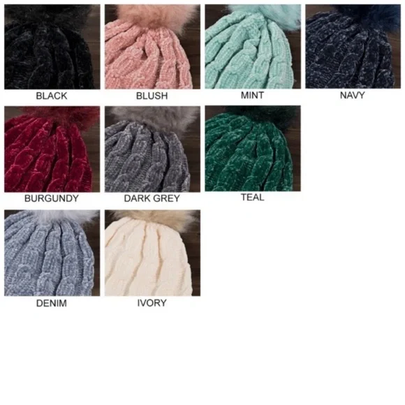 ✨NEW Chenille ULTRA SOFT Cable Knit Pom Pom Beanie Hat in Ivory - Picture 7 of 10